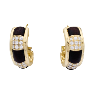 Boucles d'oreilles Boucheron, "Les Plurielles", en or jaune, diamants, bois d'amourette.