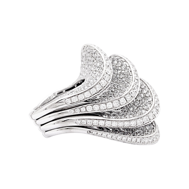 Bague De Grisogono "Onde" or blanc, diamants.