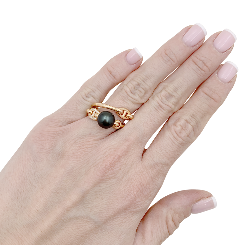 Bague Hermès "Albertine" or rose, diamants, perle grise.