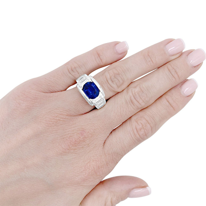 Bague Mauboussin, "Alessandra", or blanc, saphir, diamants.