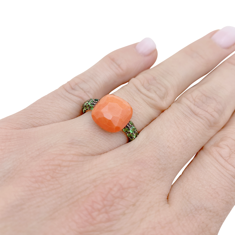 Bague Pomellato "Capri" en or rose, corail et tsavorites.