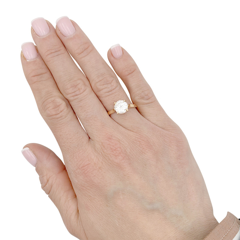 Rose gold and 1,56 cts diamond engagement ring.