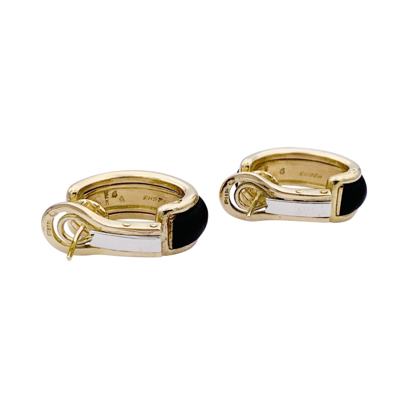 Boucles d'oreilles Boucheron, "Les Plurielles", en or jaune, diamants, bois d'amourette.