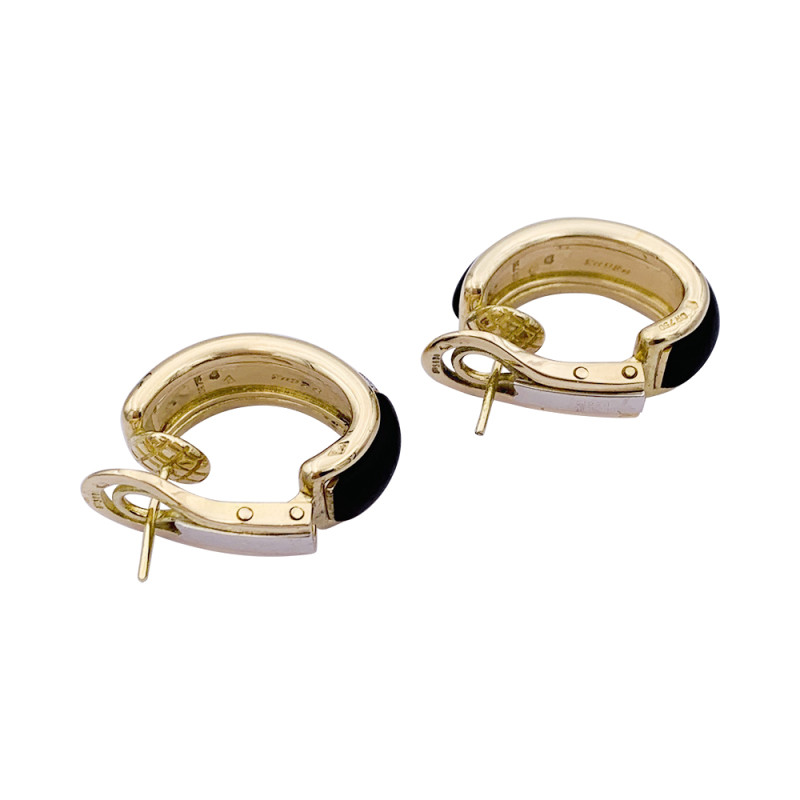 Boucles d'oreilles Boucheron, "Les Plurielles", en or jaune, diamants, bois d'amourette.