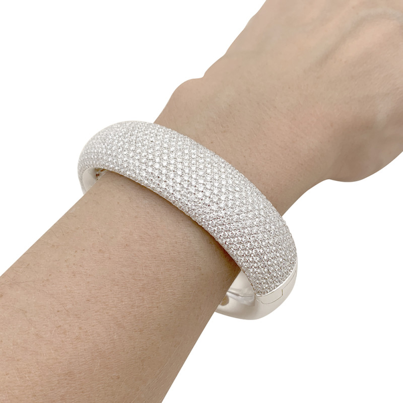 Diamonds, white gold bangle.
