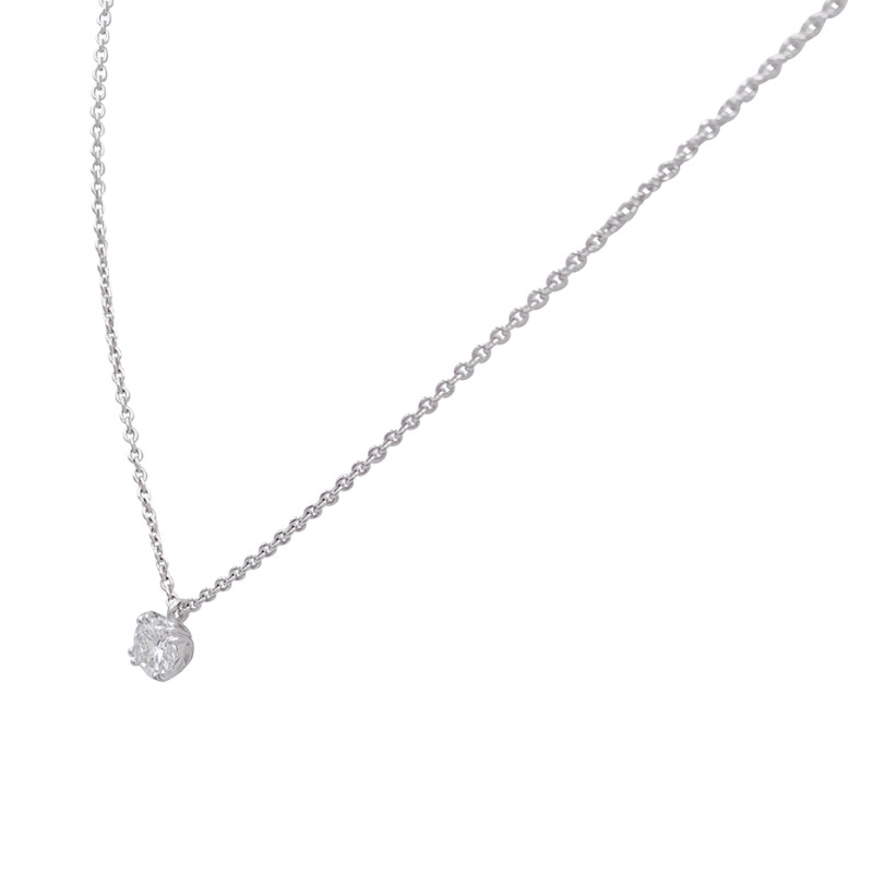 Diamond white gold necklace.