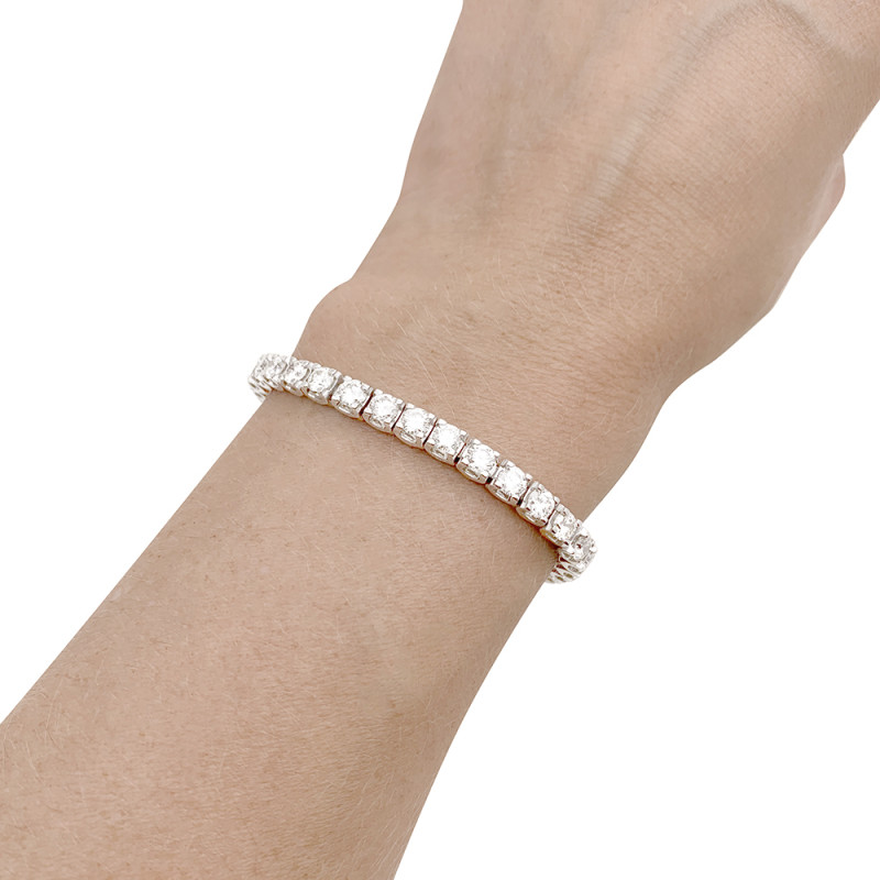 White gold Tennis bracelet, diamonds.