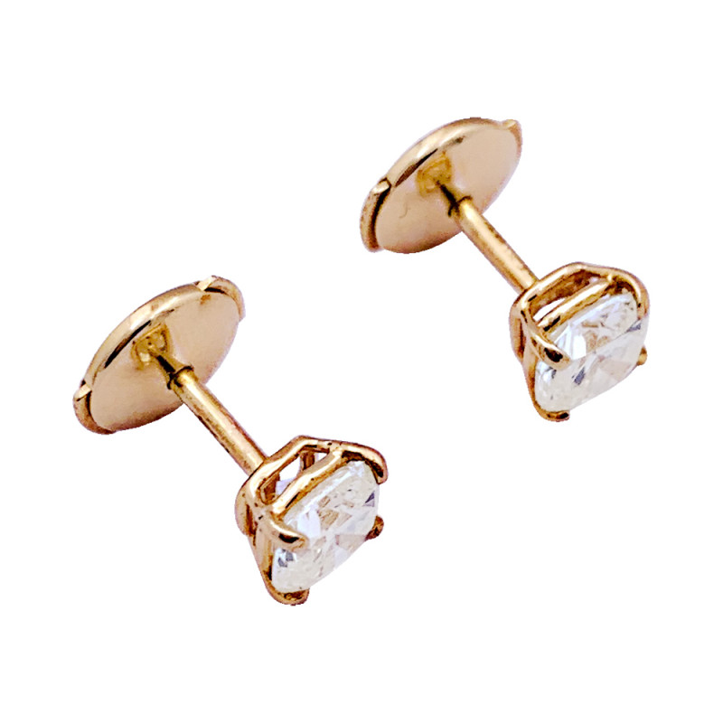 Puces d'oreilles en or jaune, diamants.