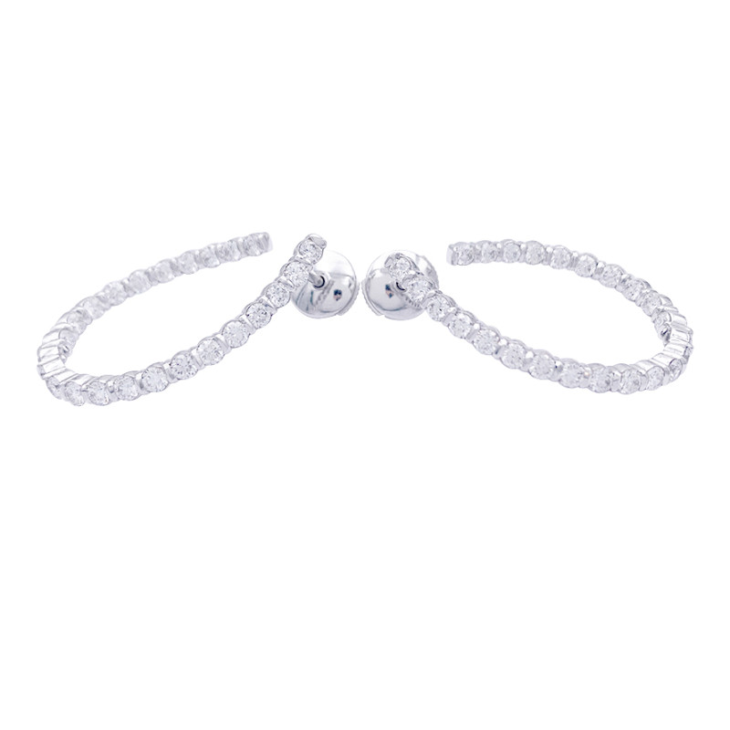 Boucles d'oreille créoles or blanc, diamants.