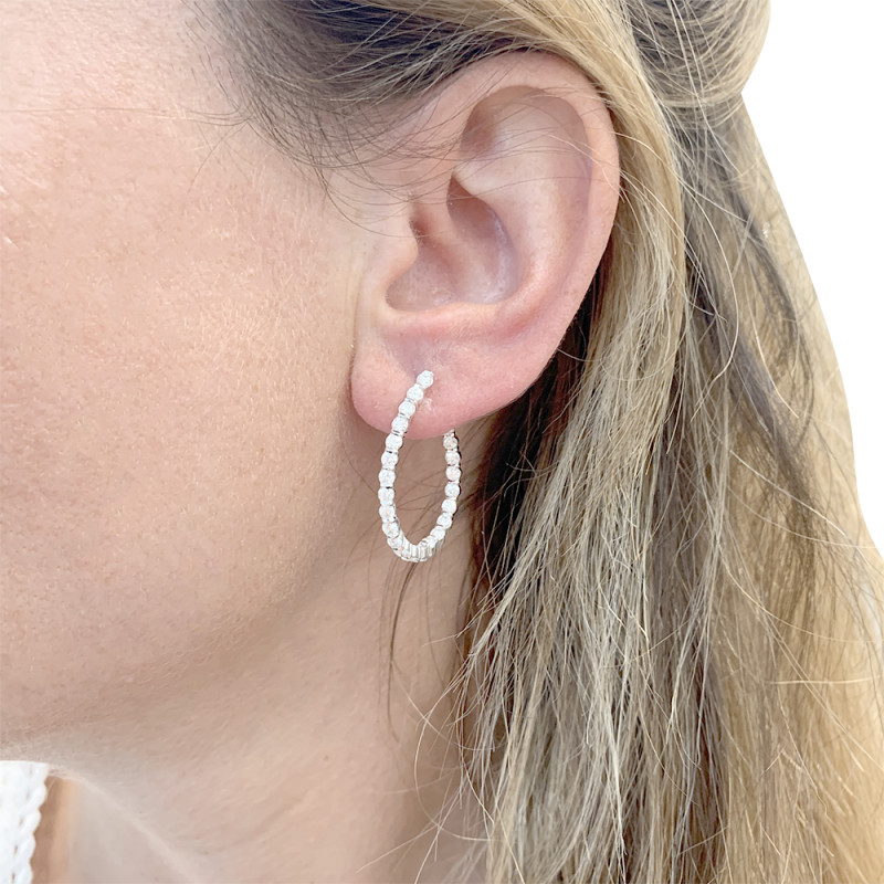 Boucles d'oreille créoles or blanc, diamants.
