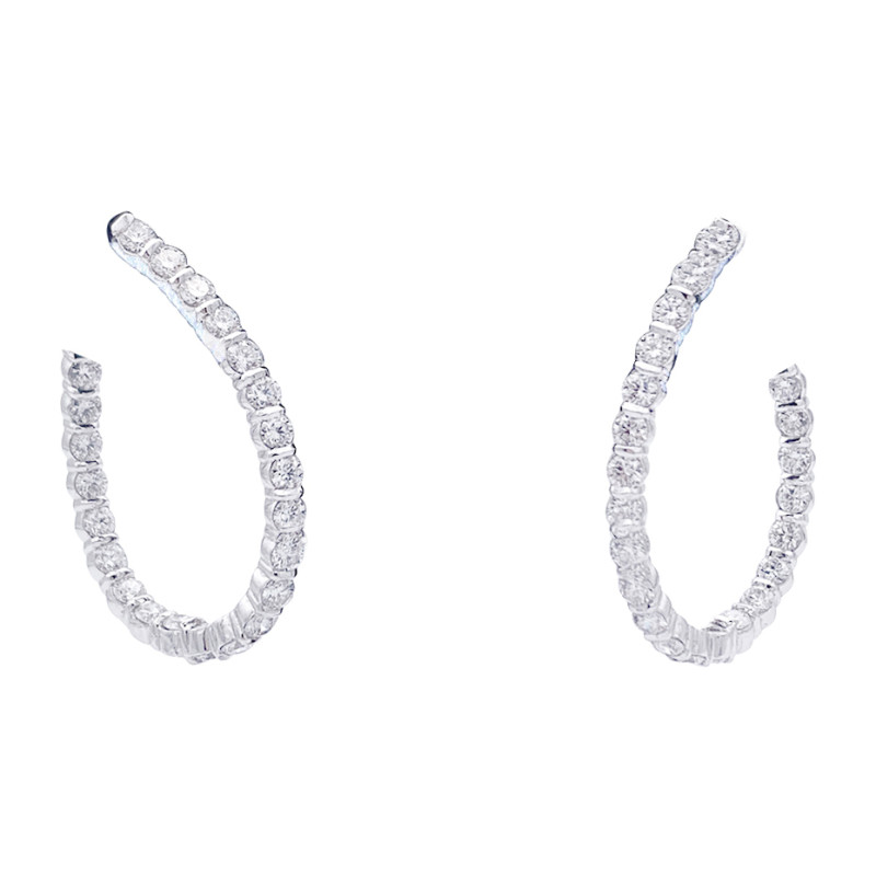 Boucles d'oreille créoles or blanc, diamants.