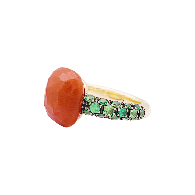 Bague Pomellato "Capri" en or rose, corail et tsavorites.