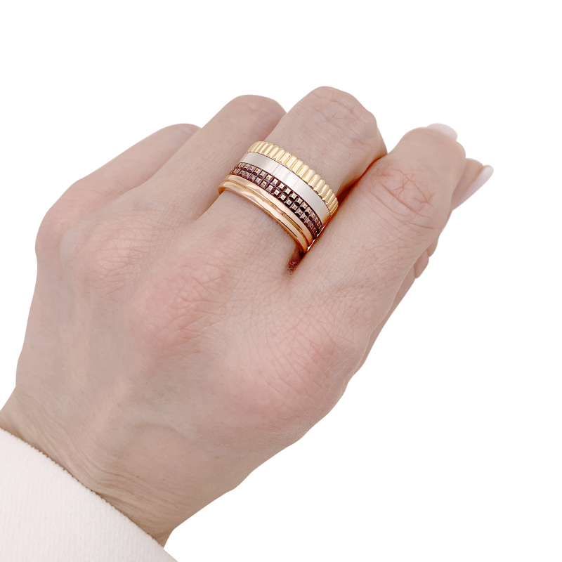 Bague Boucheron "Quatre Classique Large" trois ors.