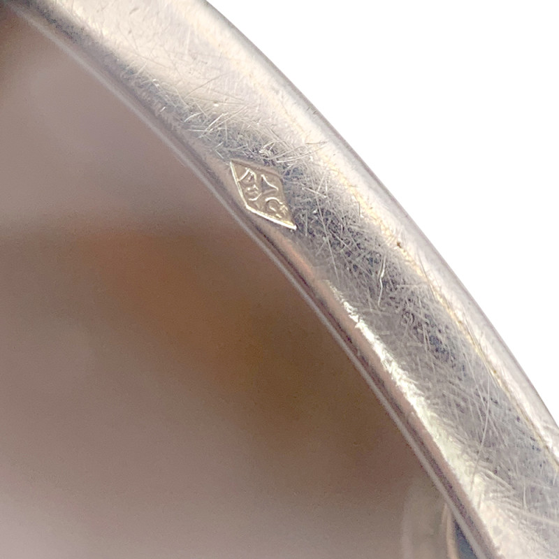 Art Déco René Boivin platinum, white gold and diamonds bracelet.