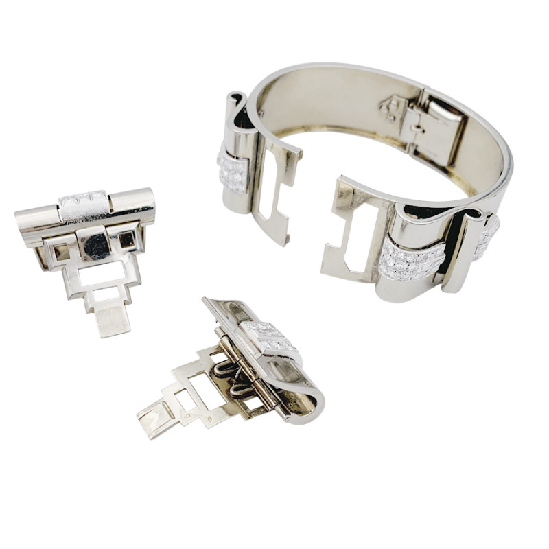 Art Déco René Boivin platinum, white gold and diamonds bracelet.