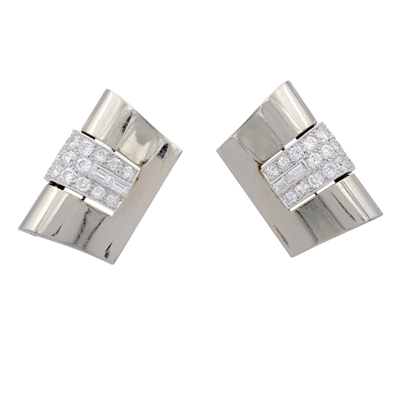 Art Déco René Boivin platinum, white gold and diamonds bracelet.