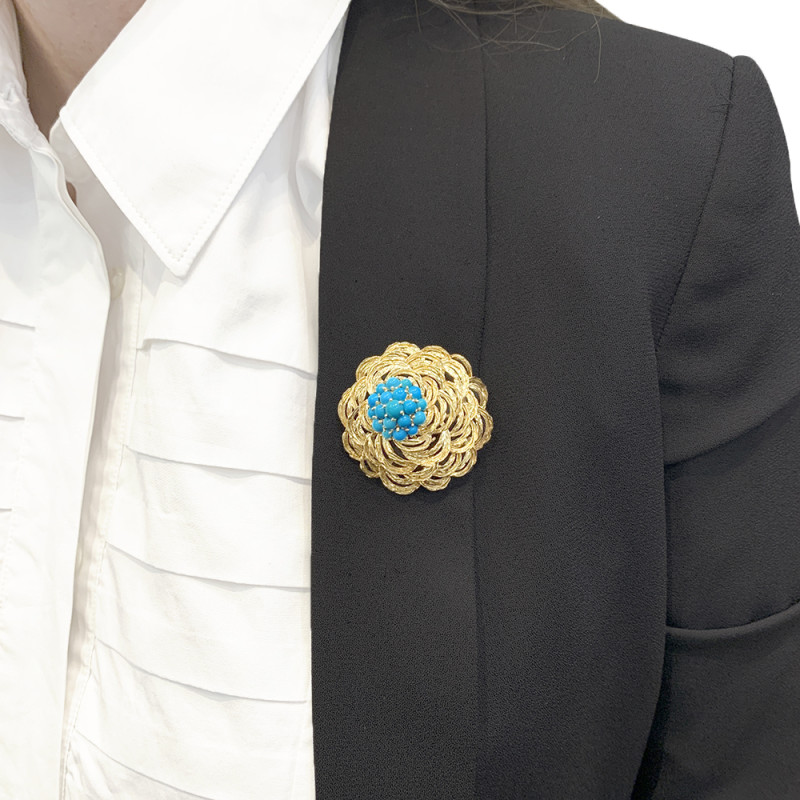 Clip vintage Cartier, or jaune et turquoises.