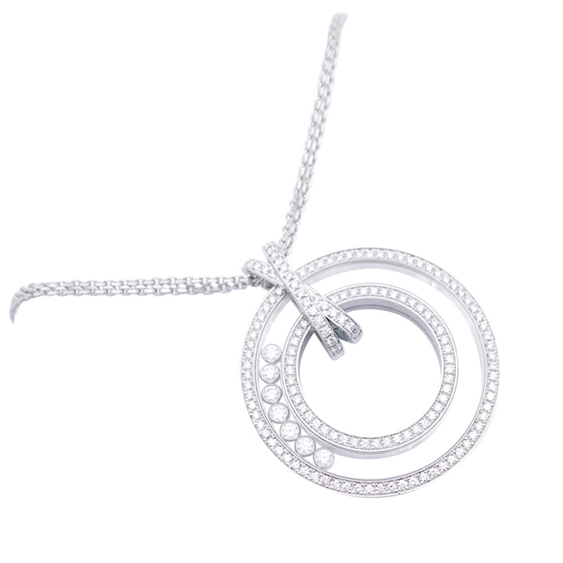 Chopard white gold pendant, "Happy Diamonds" collection.