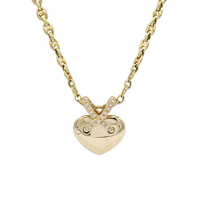 Pendentif Chaumet, collection "Liens", en or jaune et diamants.