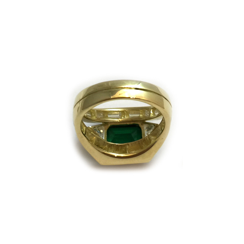 Bague H.Stern, or jaune, émeraude et diamants baguettes.