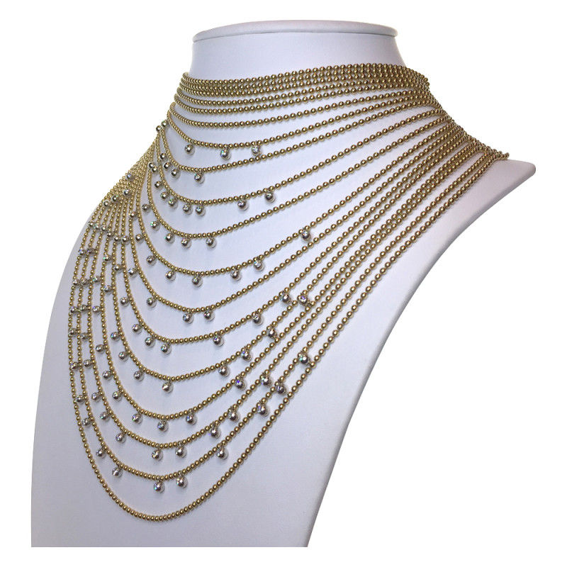 Collier Cartier "Draperie" en or jaune, or blanc et diamants.
