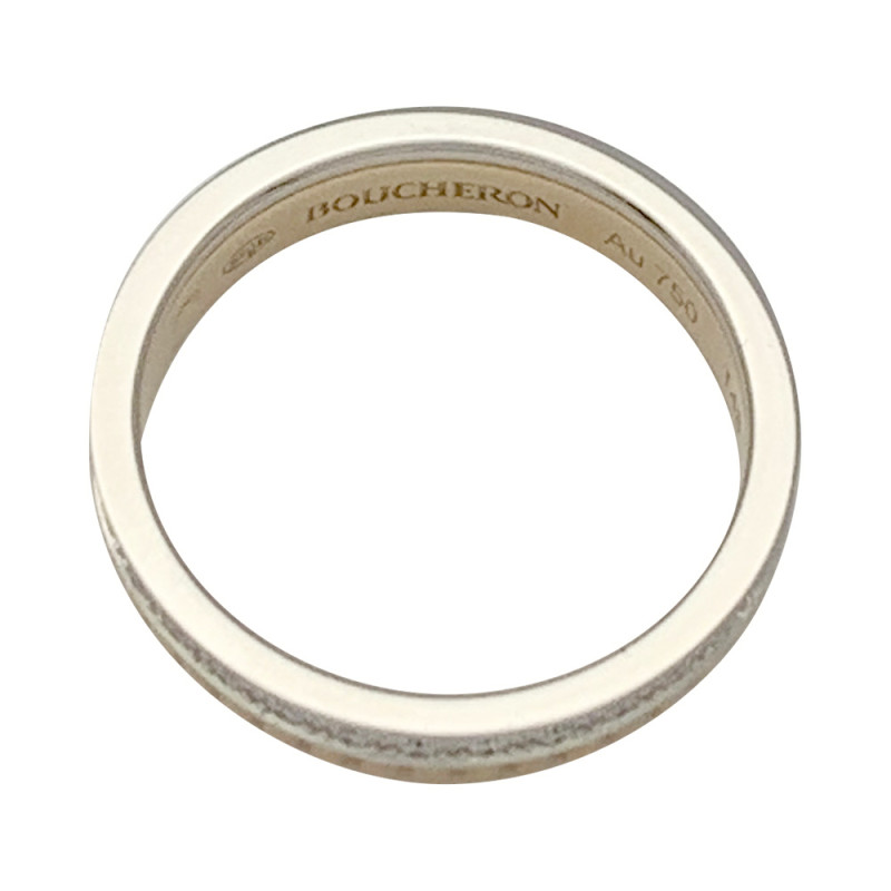 Bague Boucheron, “Quatre Radiant Edition Grosgrain”, deux ors et diamants.