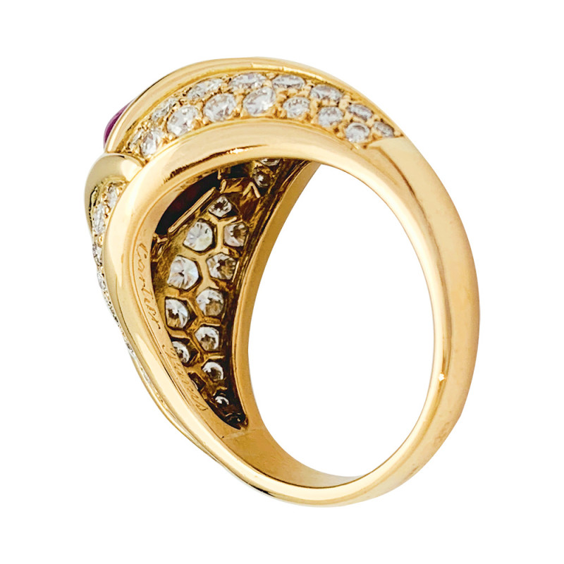 Yellow gold Cartier ring, ruby and diamonds.