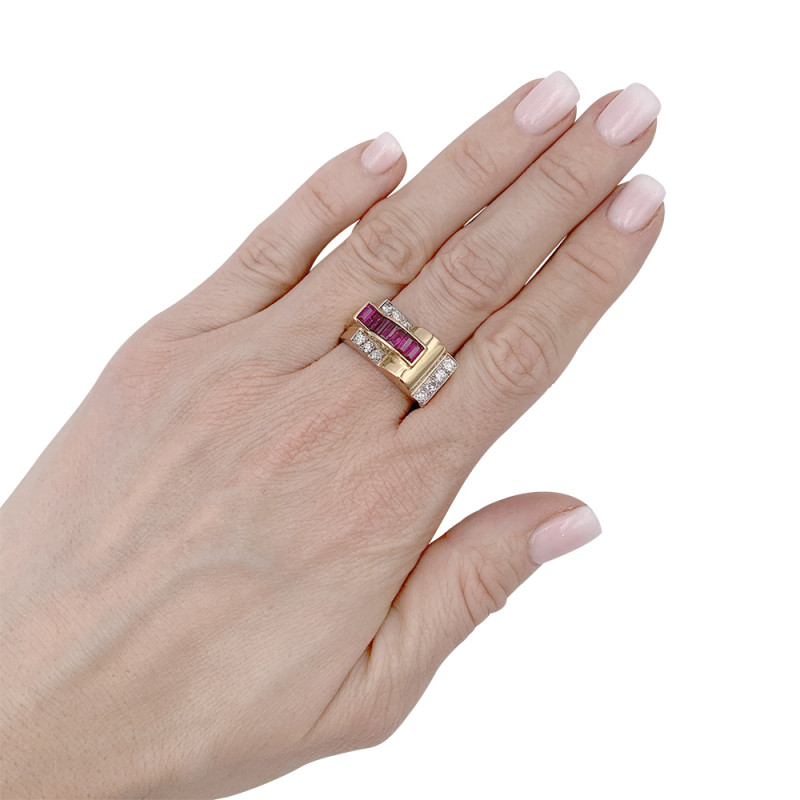 Yellow gold and platinum tank ring, synthetic rubies and diamonds.