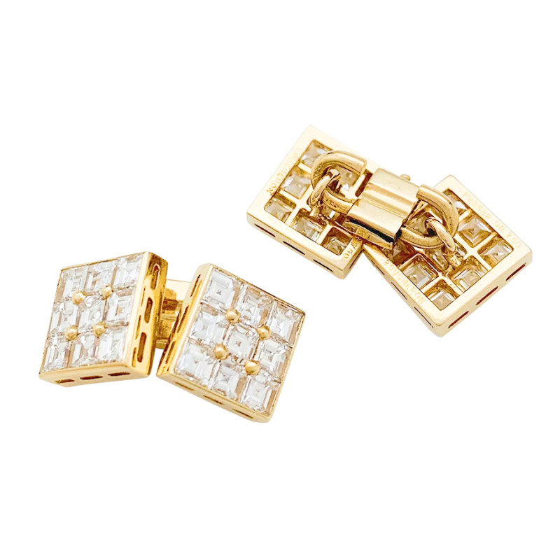 Boutons de manchette Boucheron en or jaune, diamants.