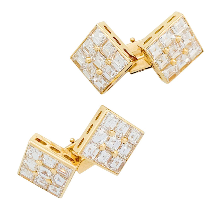 Boutons de manchette Boucheron en or jaune, diamants.