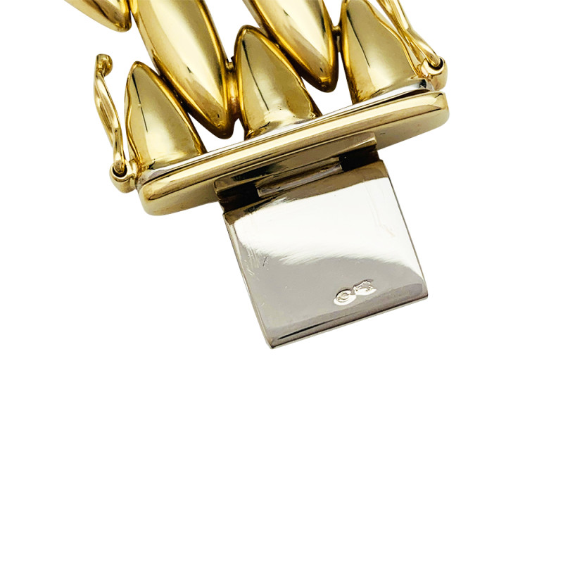 Collier Cartier "Gentiane" en or jaune.
