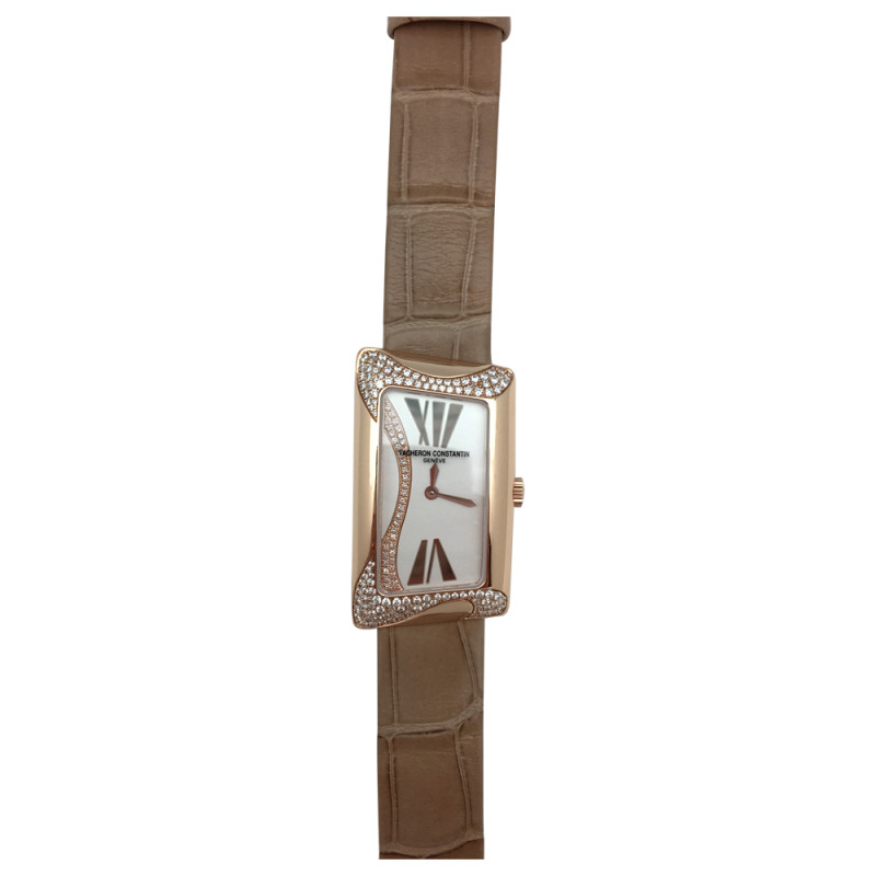 Montre Vacheron Constantin modèle "1972" en or rose, diamants.
